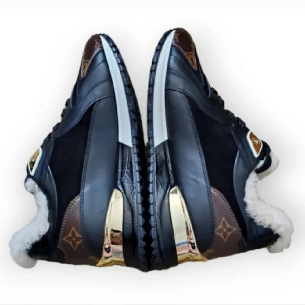 Louis Vuitton experienced seller
